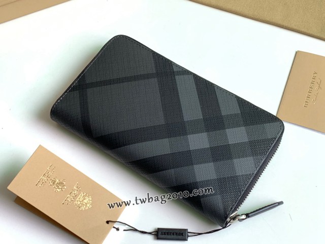 Burberry專門店新款大號男士手包 巴寶莉原廠pvc煙熏格紋拉鏈長錢包 yxb1465
